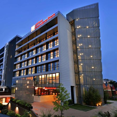 Hilton Garden Inn Milan North Esterno foto