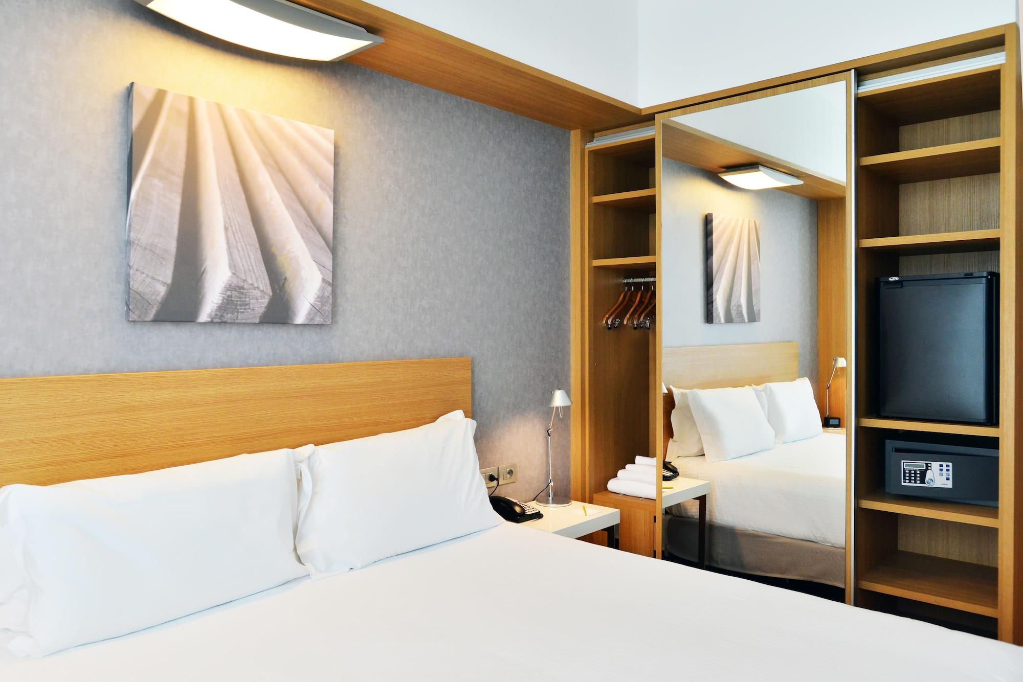 Hilton Garden Inn Milan North Esterno foto