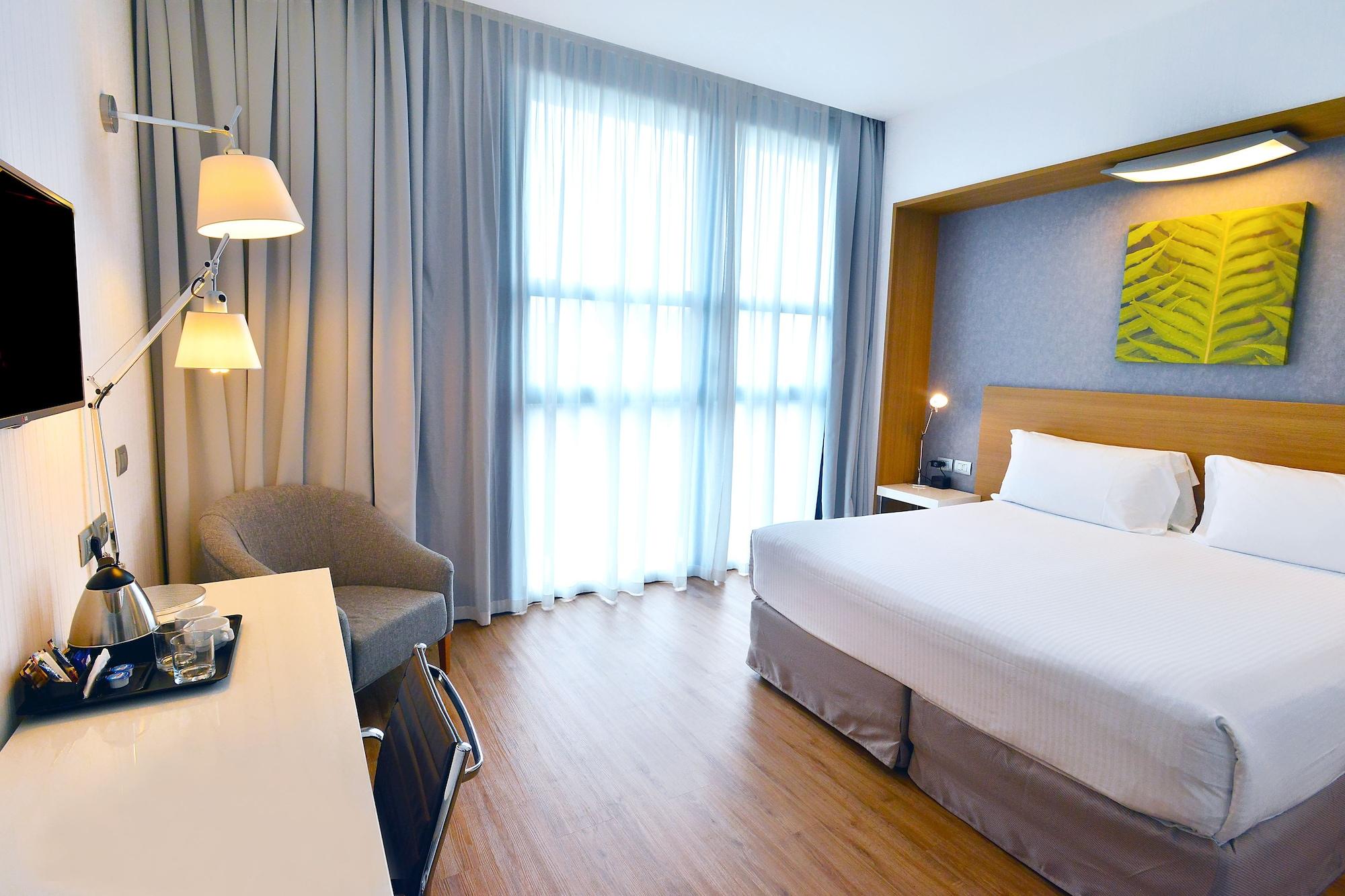 Hilton Garden Inn Milan North Esterno foto