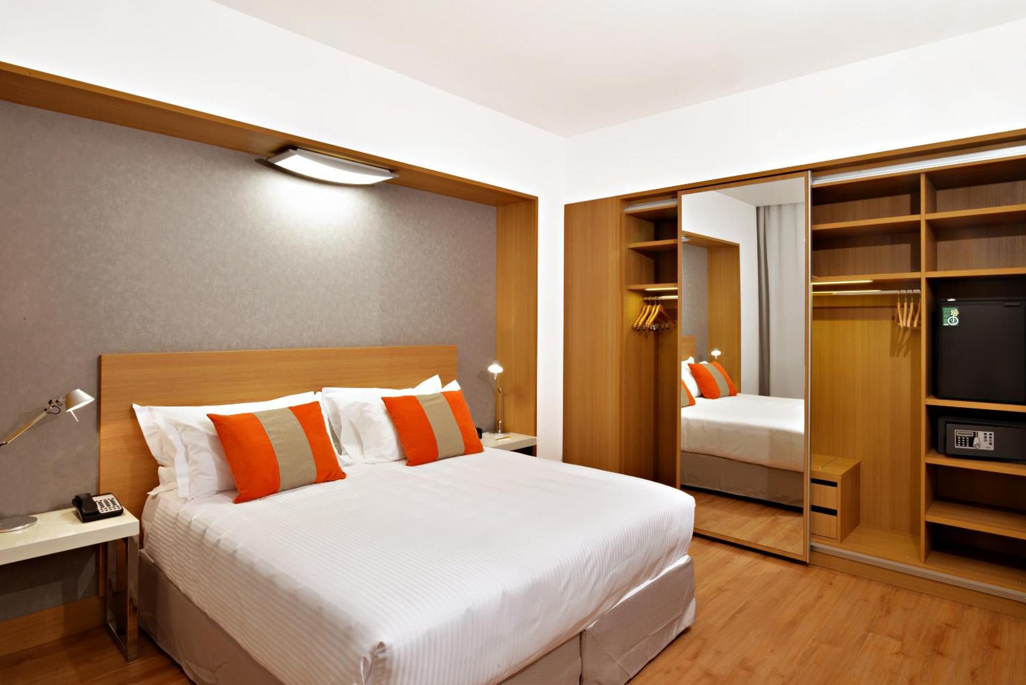 Hilton Garden Inn Milan North Esterno foto