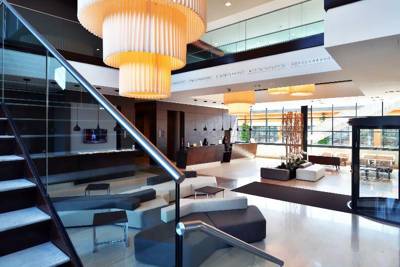 Hilton Garden Inn Milan North Esterno foto