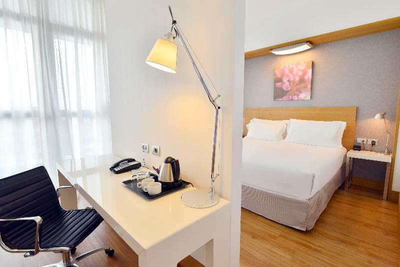 Hilton Garden Inn Milan North Esterno foto